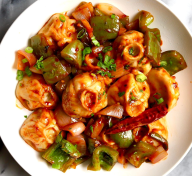 Chili Veg Momo (8pcs)
