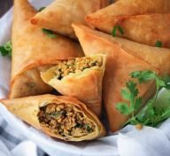 Samosa (Minced Lamb and Peas)